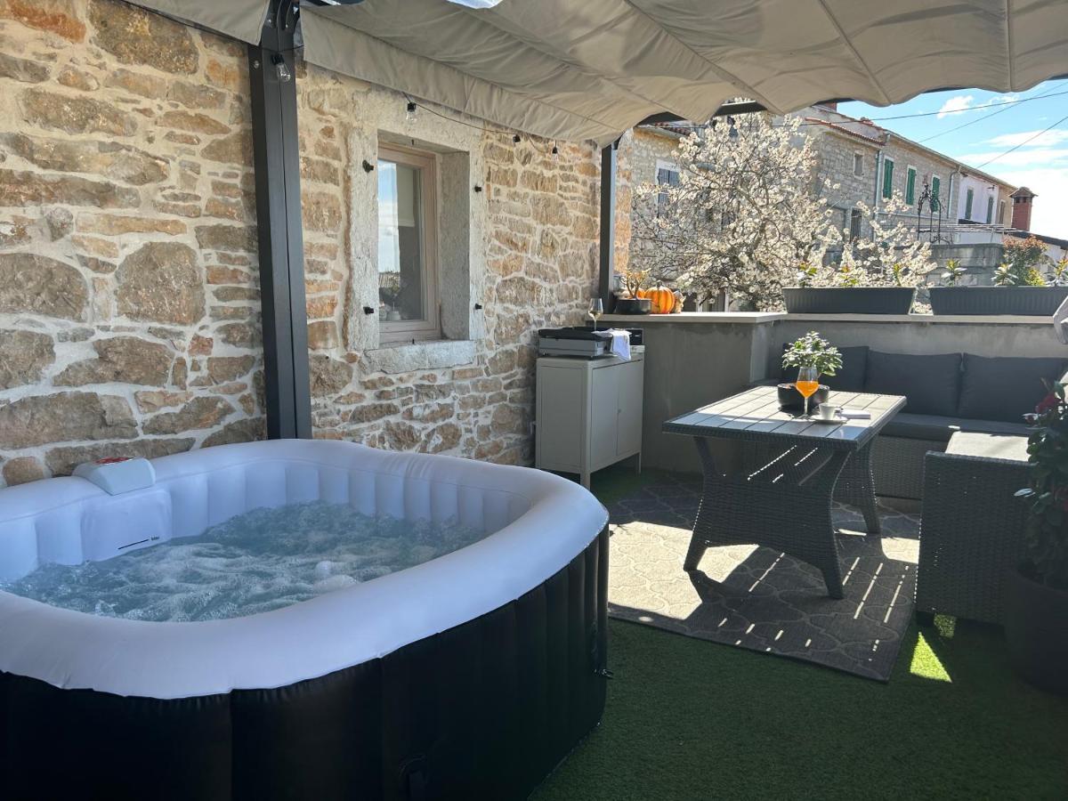 Apartament Vela & Vega Višnjan Zewnętrze zdjęcie